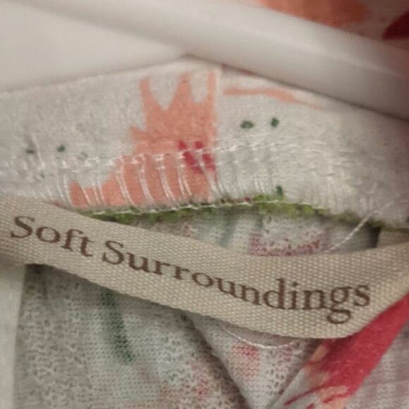 Soft Surroundings Floral Painterly Robe with Tie and Pockets - Picture 9 of 10